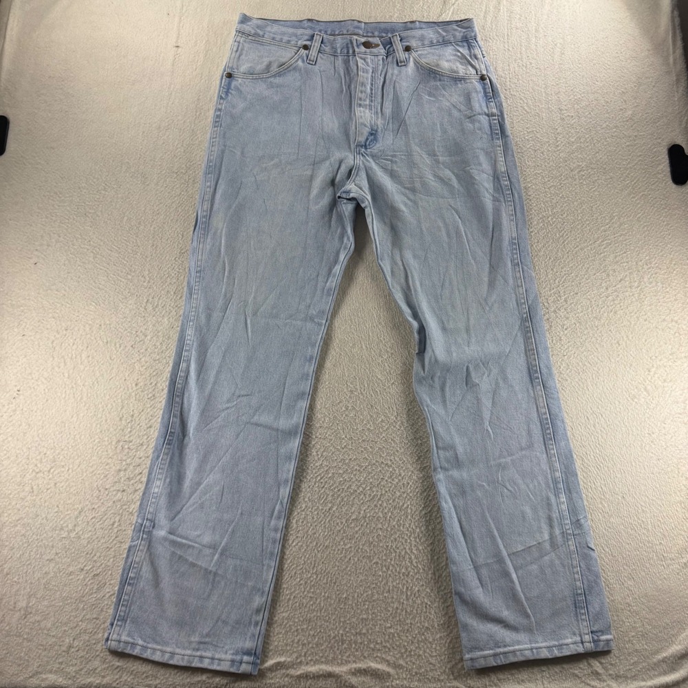 Wrangler Jeans Mens 34x30 Light Wash Denim Straight Leg Casual Pants Outerwear